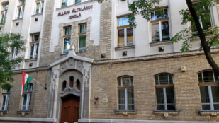 Jogerős az ítélet, be kell zárni Szegeden Iványi Gábor iskoláját