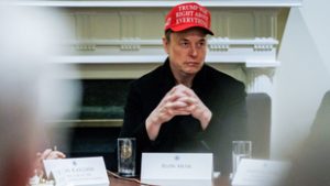 Elon Musk eladta az X-et