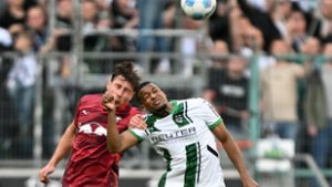 Gulácsi helyettese potyaízű gólt kapott, pocsék napot zártak a Bundesliga magyarjai