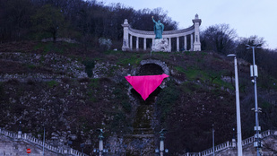 Ismét a melegjogok mellett demonstrálnak Budapesten