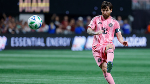 Lionel Messi védtelen maradt, mi lesz így a nyolcszoros aranylabdással?