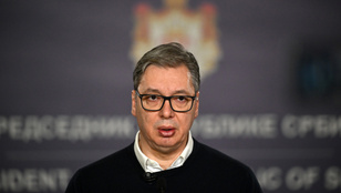 Bojkottálja a szerb ellenzék a kormányalakító tárgyalásokat, vészesen fogy Alekszandar Vucsics ideje