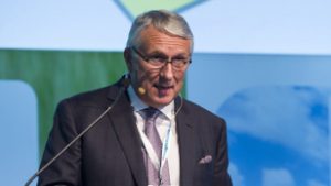 Metropol: Bige László legalább 100 millió forinttal támogatta Magyar Pétert