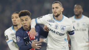 A PSG ultrái korábbi játékosuk évekkel ezelőtt meghalt édesapján gúnyolódtak