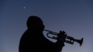 Lefoglalta Szabó Bálint trombitáját a rendőrség