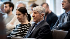 Cipősdobozba zárta a múló időt, de az egyszer csak kiszabadult