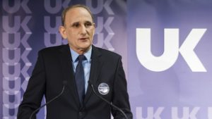 Szép csendben feloszlott az egyik hazai párt