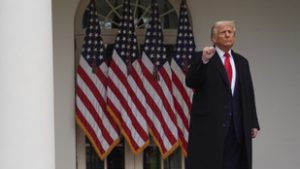 Donald Trump tapsol, a Wall Street zuhan, a forint pedig rég nem látott mélységben