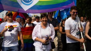 „Nevessünk együtt az Orbán-kormány szemébe!” – Dobrev Kláráék EP-képviselőket hívnak a Pride-ra