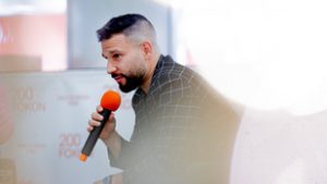 „Azt mondták, húzzak a p*csába haza” – múltjáról vallott Rácz Jenő