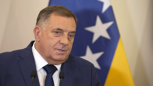 Milorad Dodik: Nem hátrálunk a nemzetközi nyomás ellenére sem