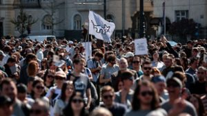 Viccnek nevezte Magyar Péter a szombati tüntetéseket