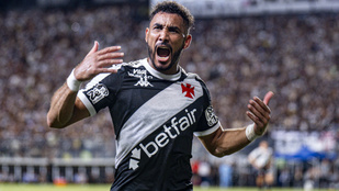 Megtaposta, saját vizeletével itatta barátnőjét a Premier League egykori sztárfocistája – állítja a nő