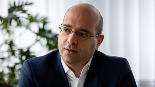 Mráz Ágoston Sámuel: Zárul az olló a Fidesz és a Tisza Párt között