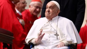Ferenc pápa folytatja munkáját, ő írta a nagypénteki Via Crucis meditációkat