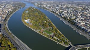 Kiss Noémi: Futok a Margit-szigeten, nagyhét van