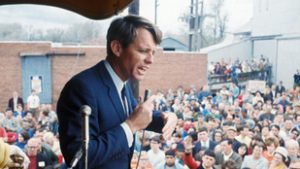 Tízezer oldalnyi Robert F. Kennedy-gyilkossági iratanyagot hoztak nyilvánosságra
