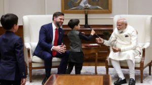 Szorosabbra fűzi kapcsolatait India és az Egyesült Államok