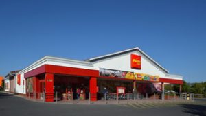 Így alakul a Penny nyitvatartása május elsején