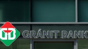 Figyelmeztet a Gránit Bank, százezer forintos ajánlattal támadnak a csalók