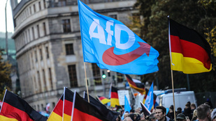 Bizonyítottan szélsőjobboldali pártnak minősítette az AfD-t a német alkotmányvédelmi hivatal