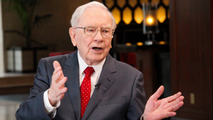 Visszavonul a világ egyik leggazdagabb embere, Warren Buffett
