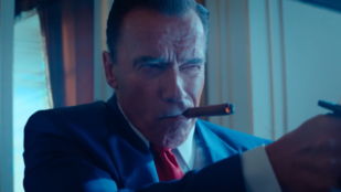 Kiszivárgott 10 perc minden idők egyik legőrültebb filmjéből, amiben Schwarzenegger kardozik Hitlerrel