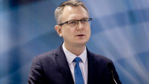 Rétvári Bence tájékoztatja az európai belügyminisztereket Sebestyén József haláláról