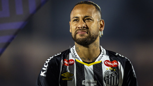 Videó: Neymar örömében elpusztította a szögletzászlót, aztán érvénytelenítették utolsó perces gólját