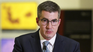 Kocsis Máté Magyar Péternek: Fejleszd inkább a boksztudásodat egy tekercs WC-papíron