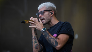 Ha becsukom a szememet, loptok – megjelent ByeAlex legújabb, kritikus dala Magyarországról