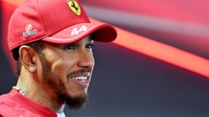 Magyarul szólalt meg Lewis Hamilton, az egyik szóról a házi kedvence jutott eszébe