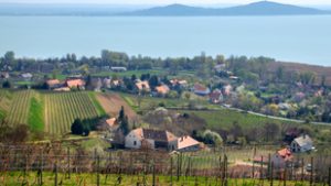 Jelentősen emelkedtek az árak a nyaralópiacon