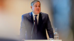 Nagy Márton: Magyar Péterék terve nem reform, hanem a magyar családok kíméletlen megsarcolása