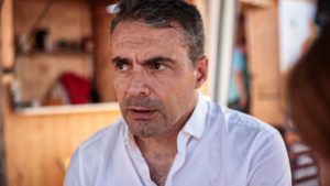 Vona Gábor a politikusok nyaralásáról való posztolásról: Ez a zsigeri hergelés régi kommunista tempó
