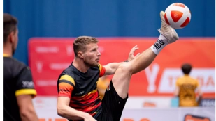 Az év eddigi legnagyobb Teqball-tornájának éremcsatái élőben az Indexen