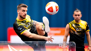 Nyolc magyar jutott a férfi párosok negyeddöntőjébe a budapesti tornán