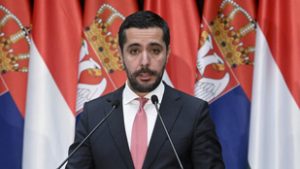 Korábbi minisztert állítottak elő az újvidéki tragédia ügyében