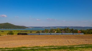 Kiderült, miért állt le a vasúti vonal pünkösdkor a Balatonnál