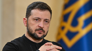 Zelenszkij figyelmeztetett: Az ukránok nem adják át földjeiket a megszállóknak