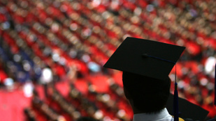 Ennyibe is kerülhet 2025-ben egy diploma, nem árt felkötni a gatyát