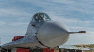 Kivont repülőgépekből használhatatlan alkatrészeket loptak el a kecskeméti repülőtérről