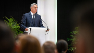 Állami kitüntetéseket adott át Lázár János augusztus 20-a alkalmából