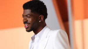 Egy szál alsónadrágban, bedrogozva kóválygott az utcán a Grammy-díjas rapper