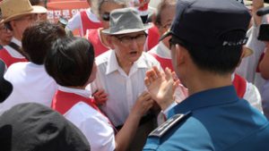 Egy 95 éves kommunista harcos kerekesszékben próbált átszökni a demilitarizált zónán