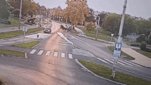 Lovas kocsi száguldozott Kazincbarcikán, minden szabályt megszegett a hajtója