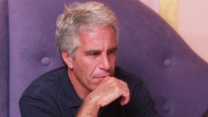 Epstein-botrány: Maxwell ezúttal Donald Trumpról vallott és egy kérést is intézett az elnök felé