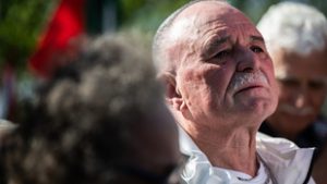 Nagy Feró sem kímélte a Himnuszt hamisan, cigivel a kezében éneklő Ajsa Lunát