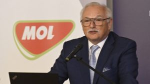 Hernádi Zsolt: Ursula von der Leyen vállalása egy ostoba politikai döntés