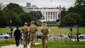Donald Trump egyre több városba küld katonákat